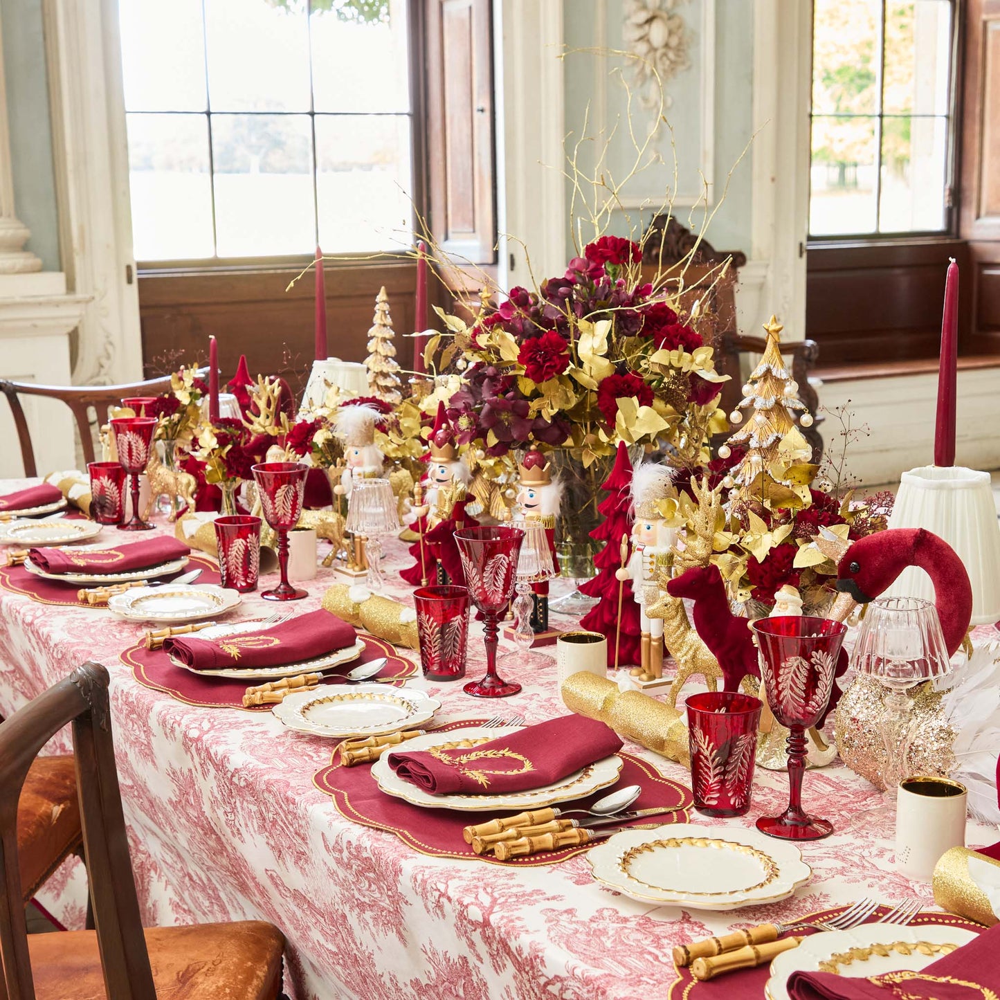 Gold Laurel Dinner & Starter Plates (Set of 8)