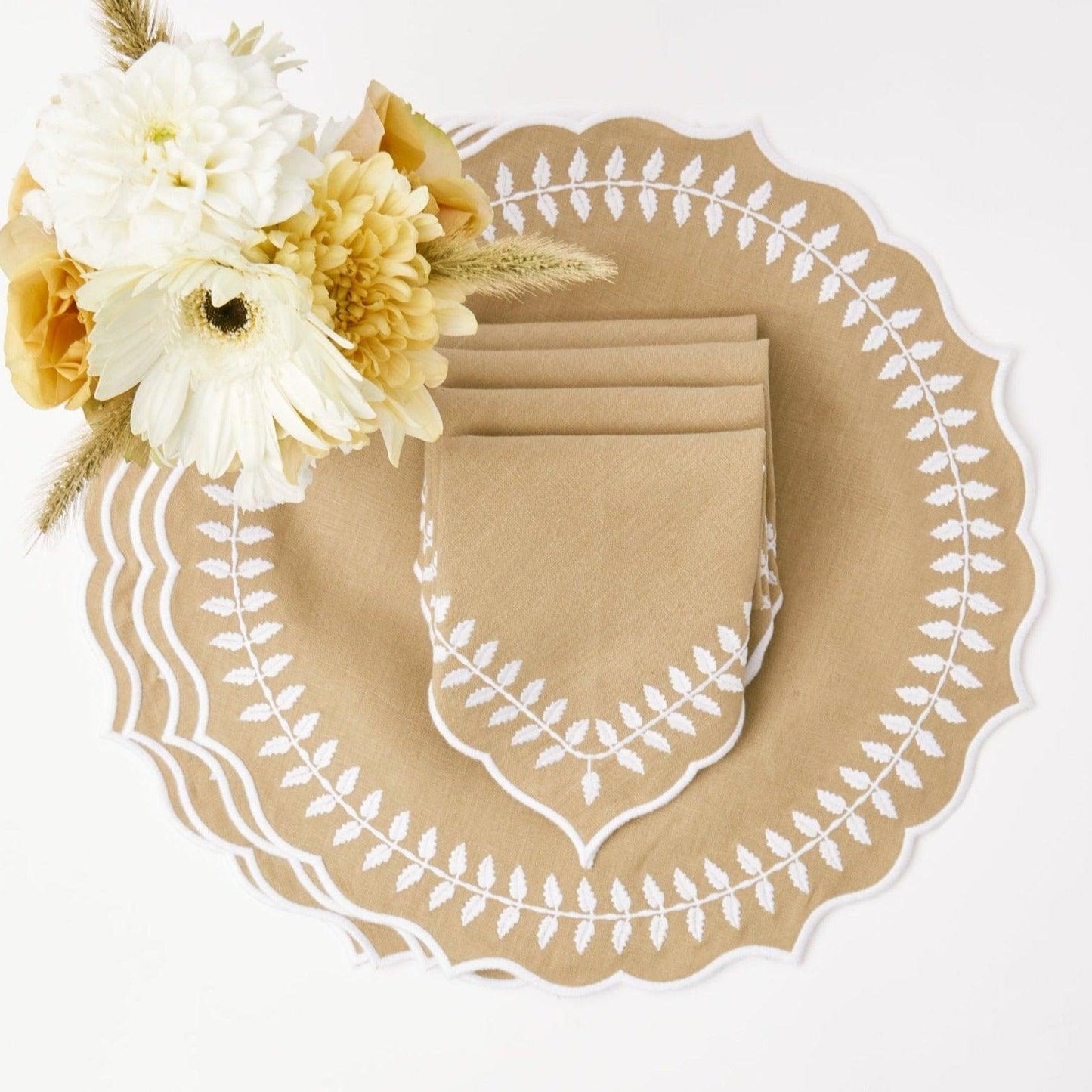 Natural Laurel Napkins (Set of 4)