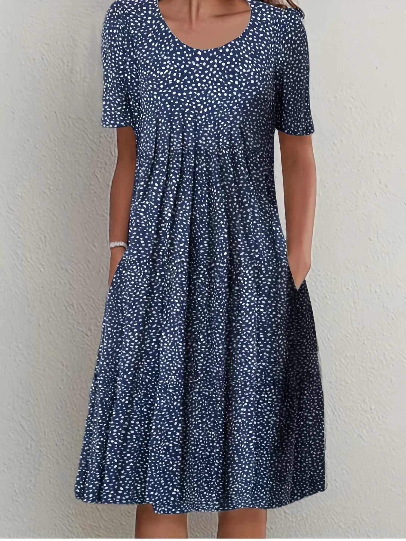 2024 New Spring And Summer Women's Elegant Large Skirt Round Neck Printed Short-sleeved Dress