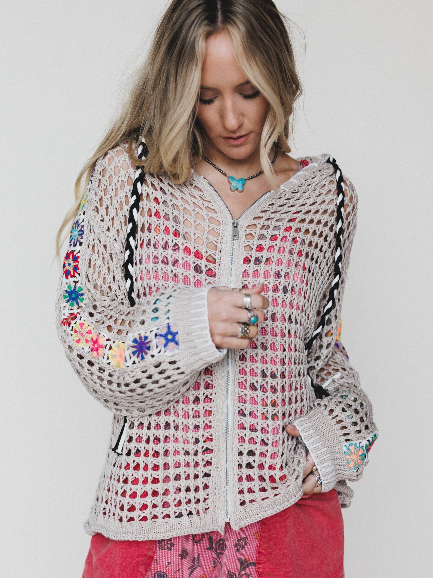 Color Maze Cardigan - Soft Beige