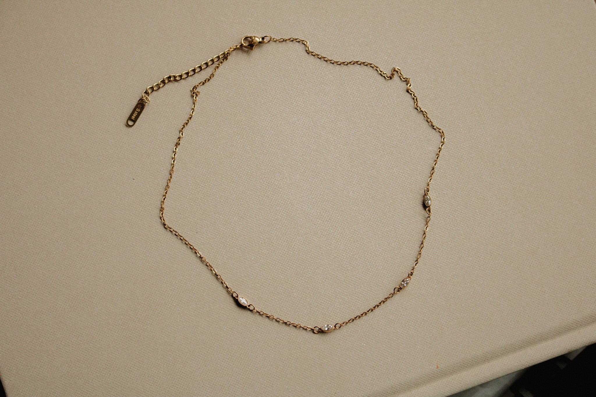 poppy necklace