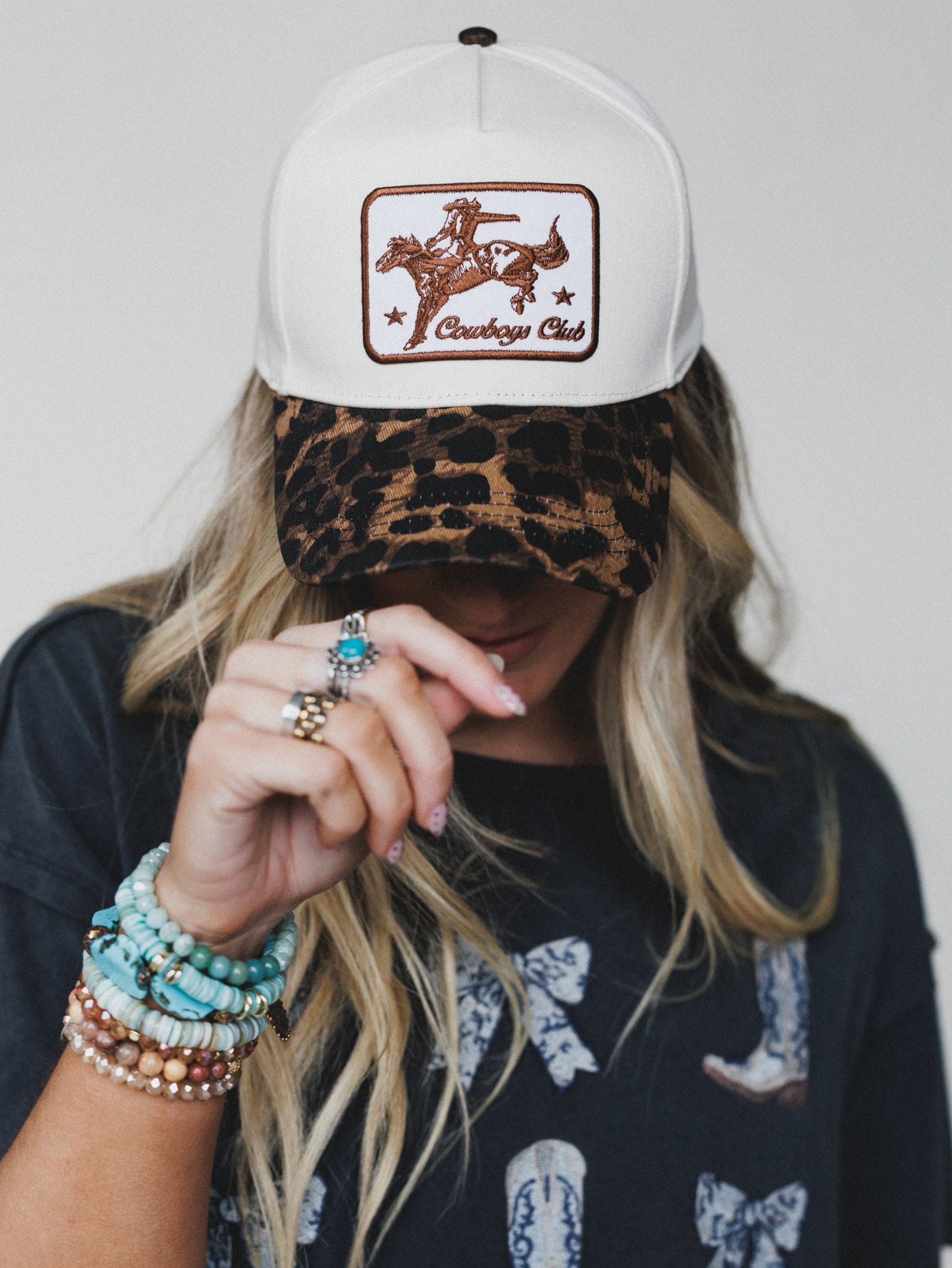 Cowboys Club Trucker Hat - Beige