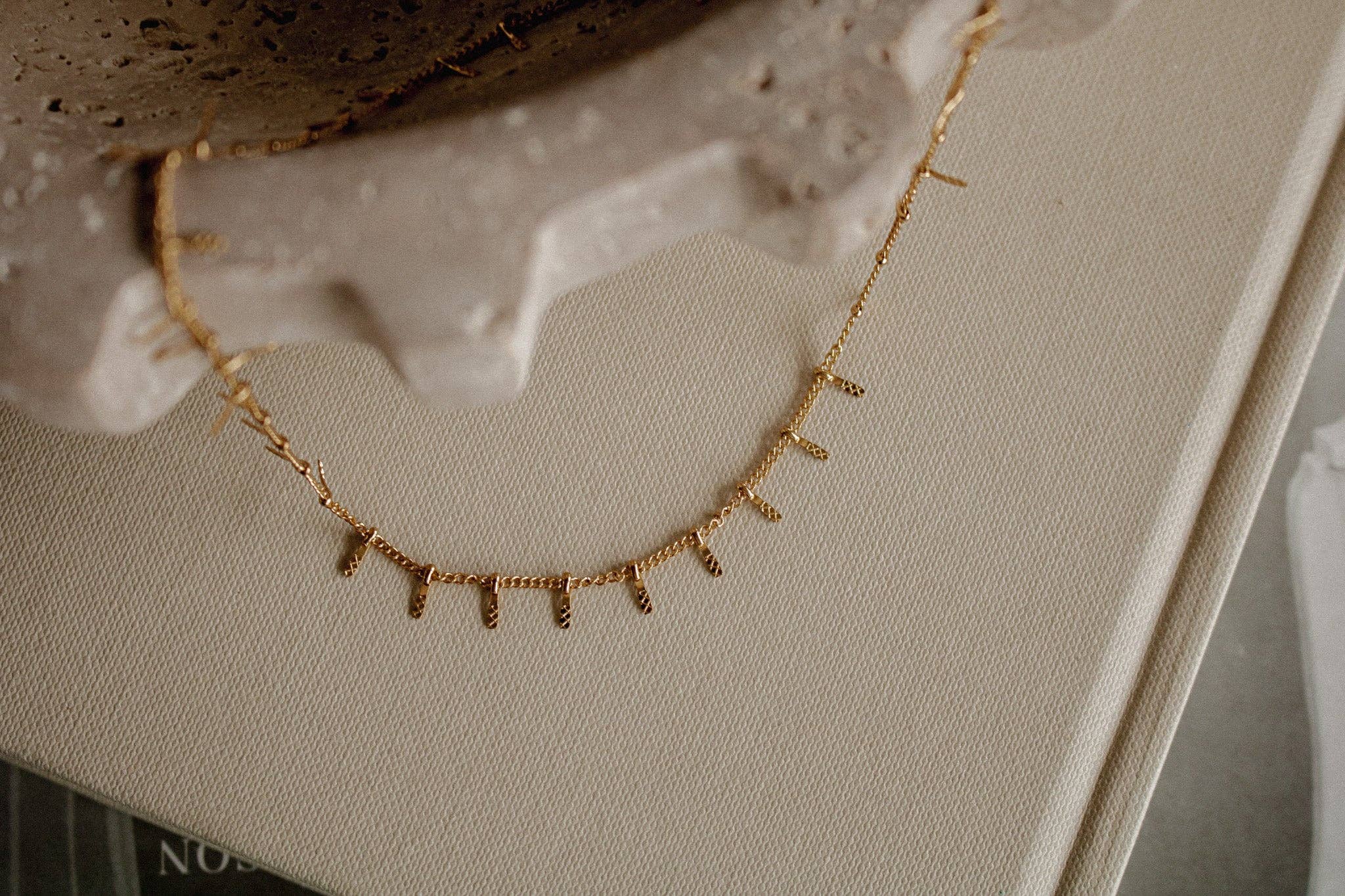 tillie necklace