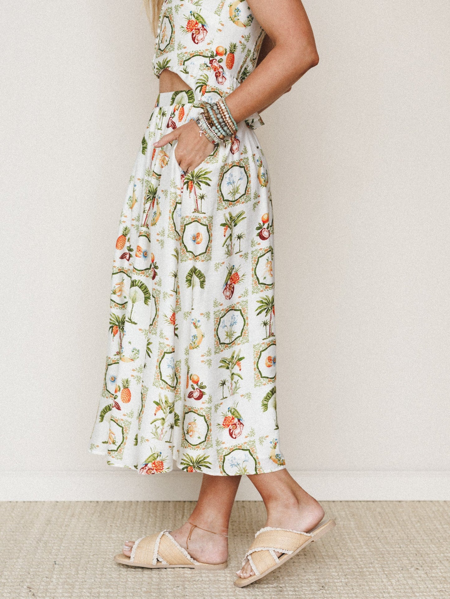 Adventure Awaits 2 Piece Bundle - Ivory Multi