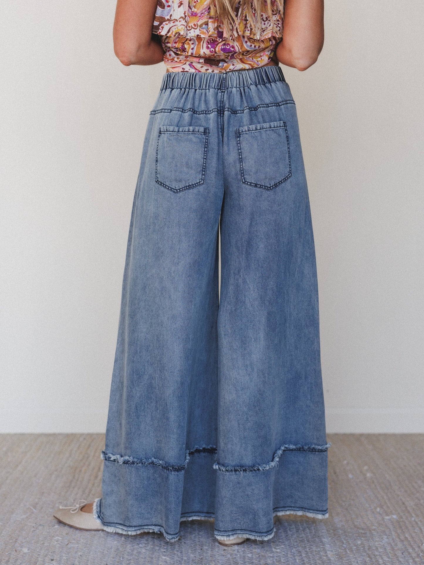 Far Out Wide Leg Jeans - Washed Denim