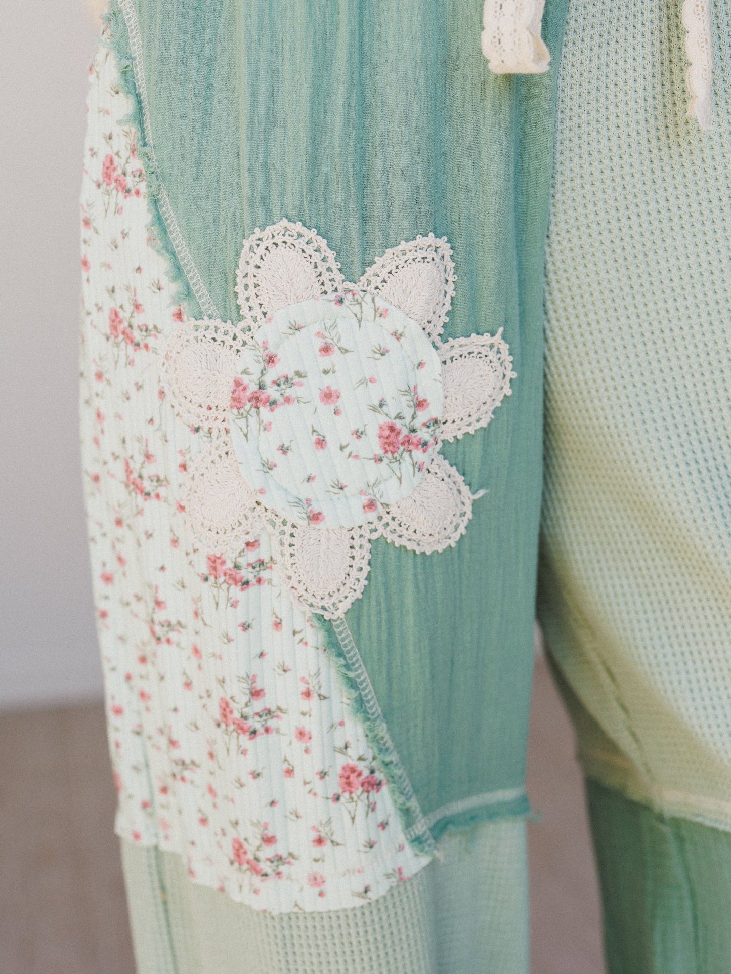 Boho Blossom 2 Piece Bundle - Mint Green
