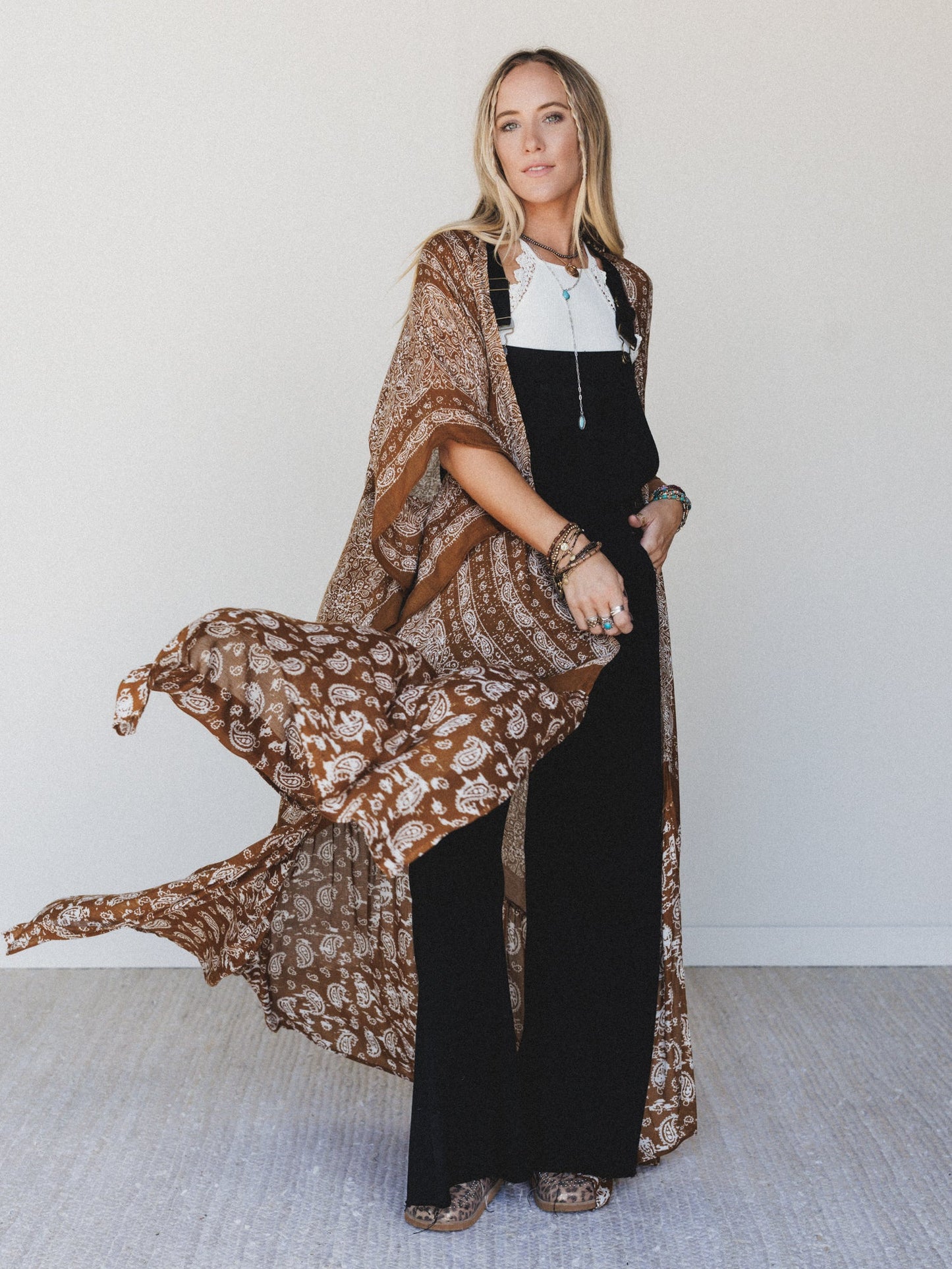 Distressed Desert 3 Piece Bundle - Brown