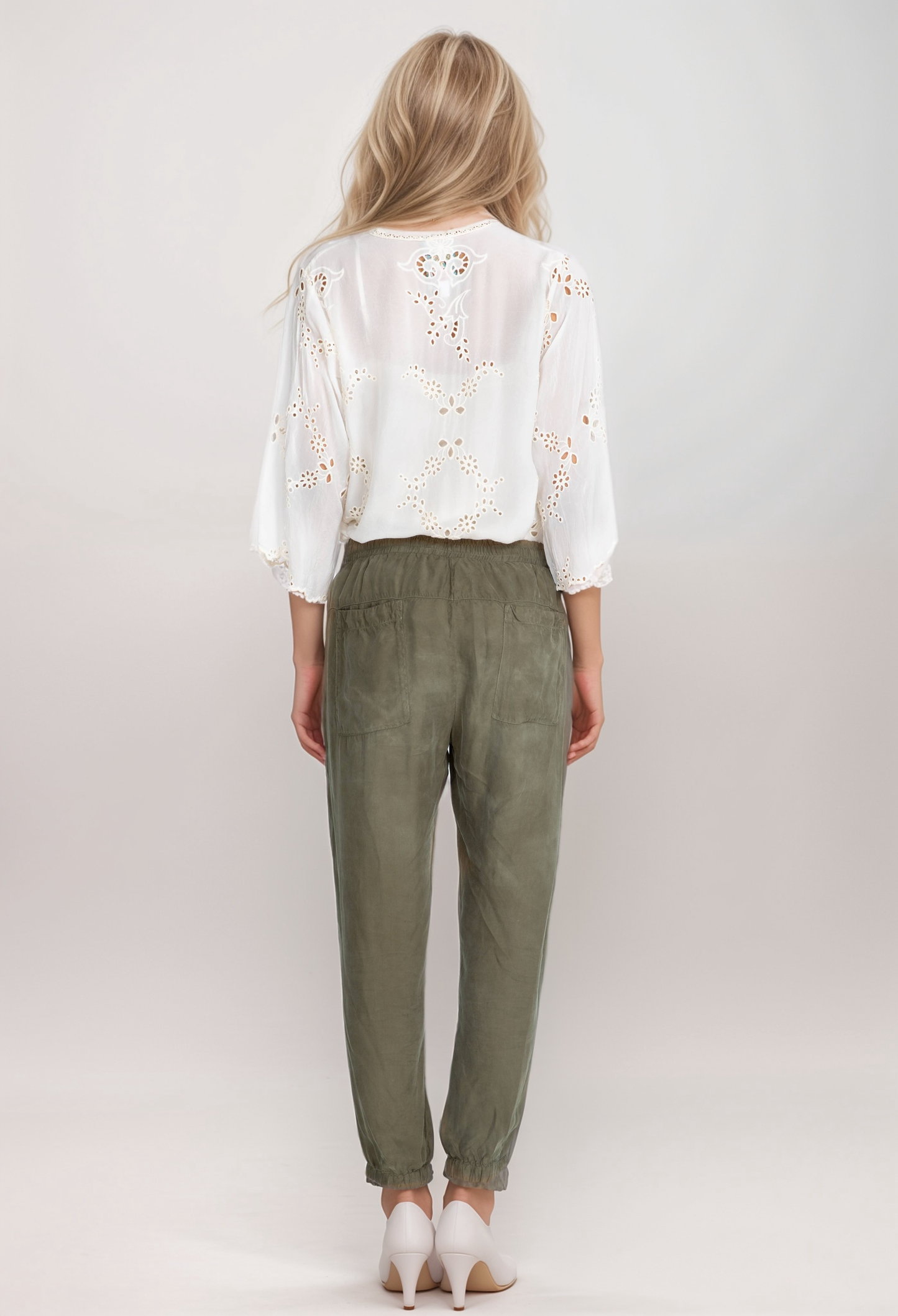 Johnny Was Alice Cropped Jogger Pants R65120-D *