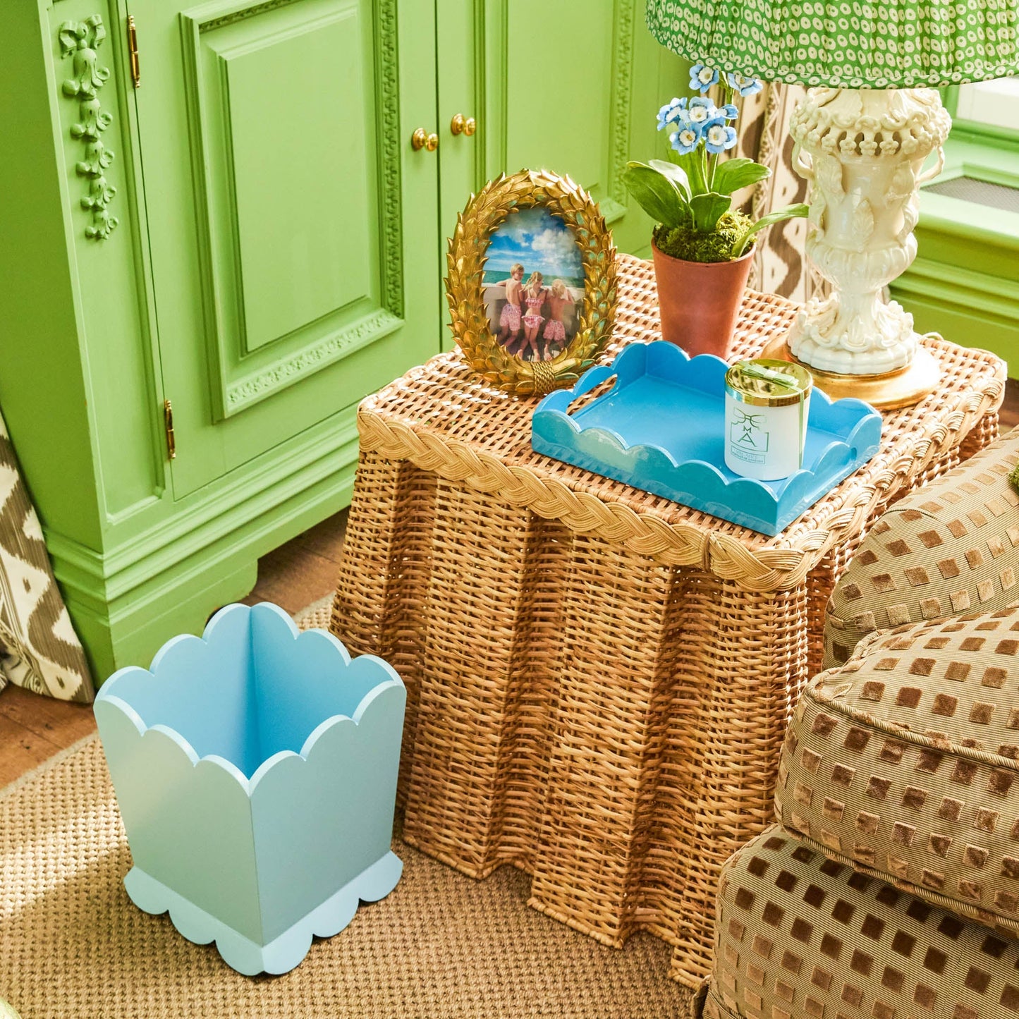 Soft Blue Scalloped Lacquer Waste Paper Bin