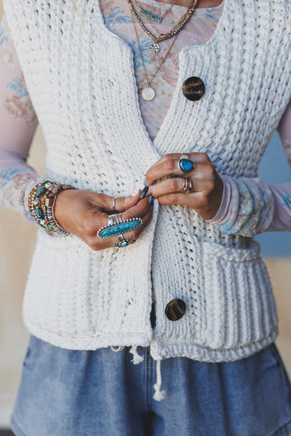 Eloria Knit Sweater Vest - Cream