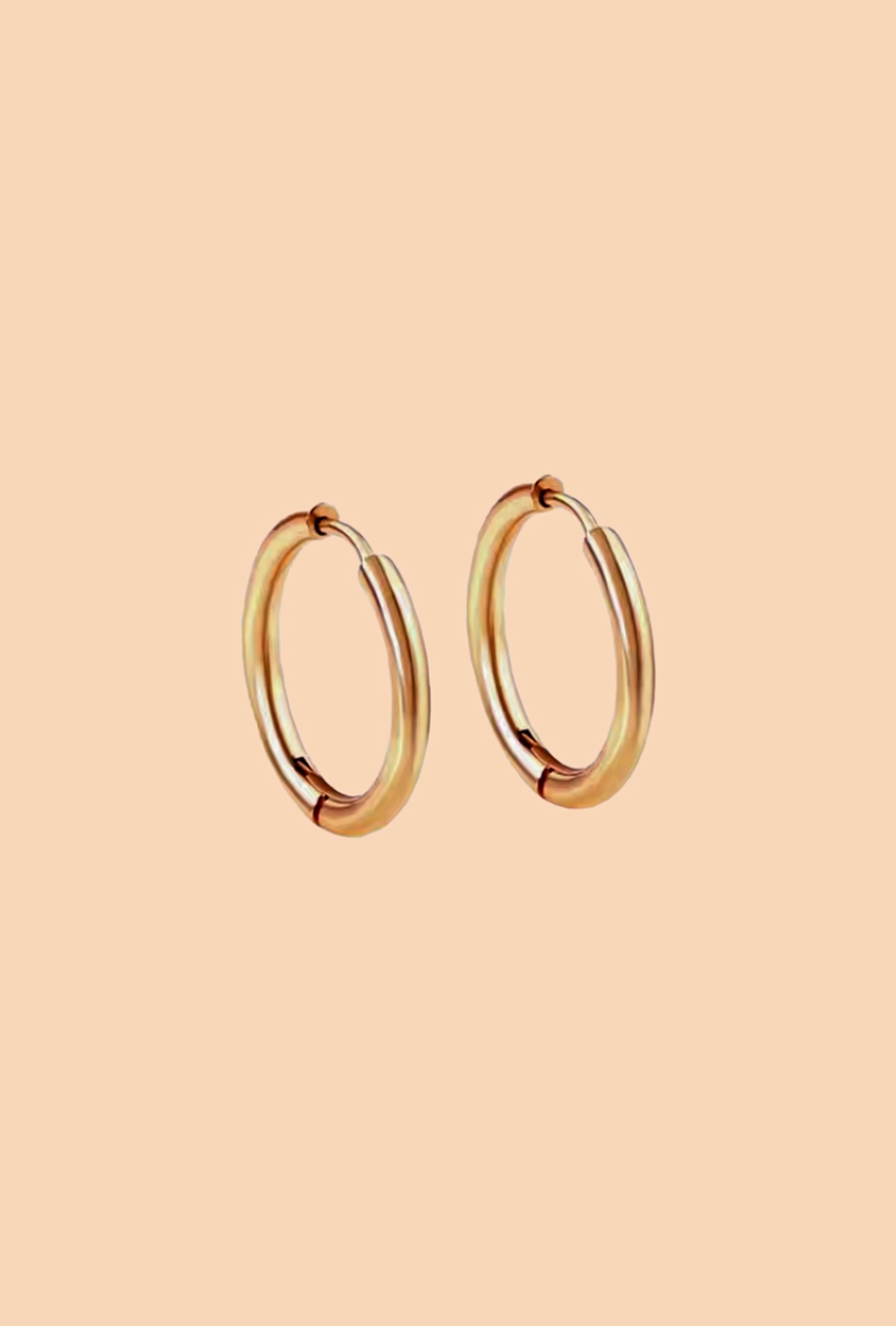 everyday huggie hoops - medium
