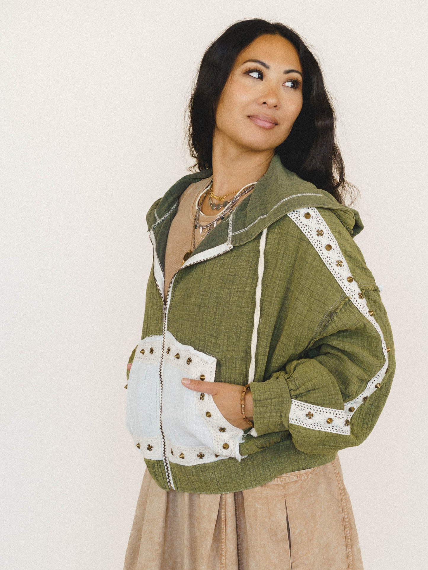 Cool Vines Jacket - Olive Camo