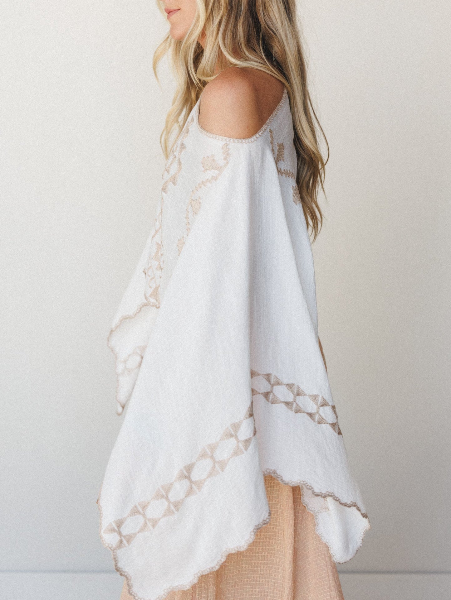 Greece Island Poncho - White