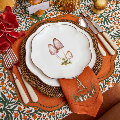 Scalloped Mushroom Starter Plate (Grey)