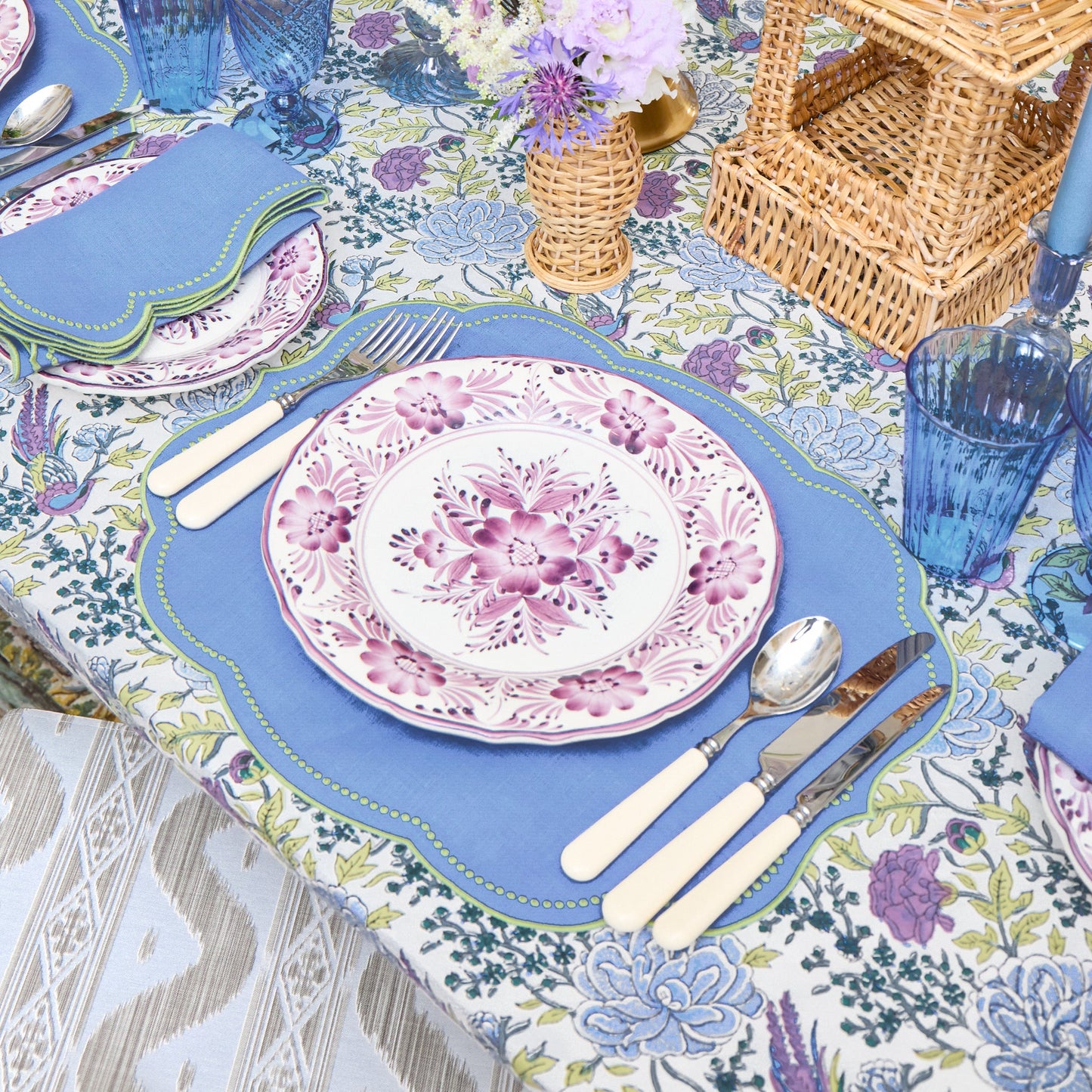 Purple Pandora Dinner & Starter Plates (Set of 8)