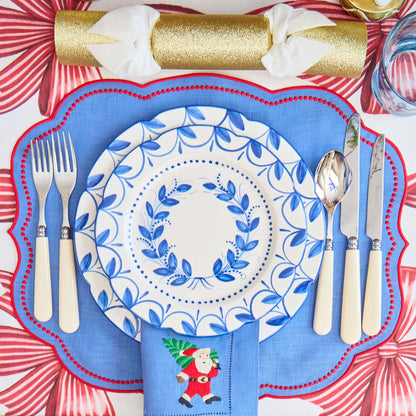 Elizabeth Blue Garland Starter Plates (Set of 4)