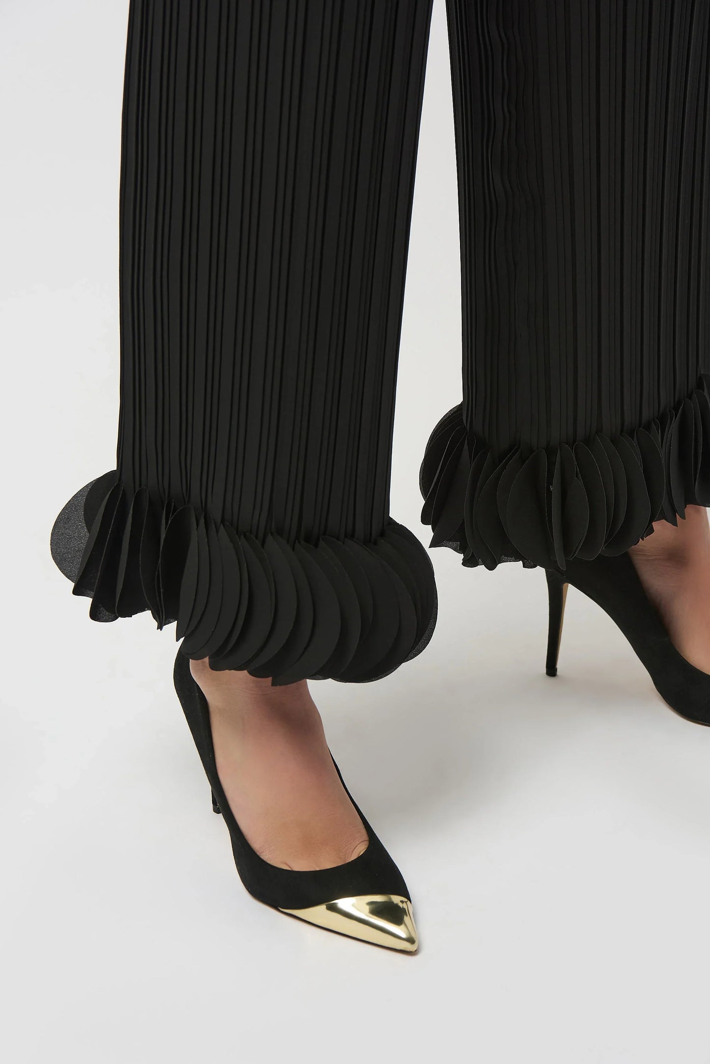 Joseph Ribkoff Black Lightweight Pleated Wide Leg Pants 253940