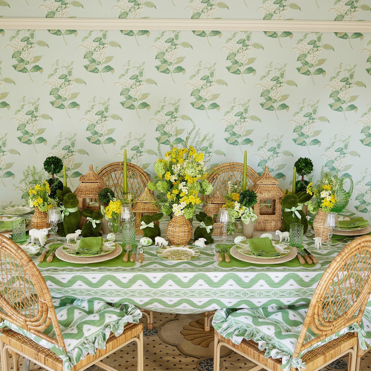 Green Lily of the Valley Linen Napkins (Set of 4)