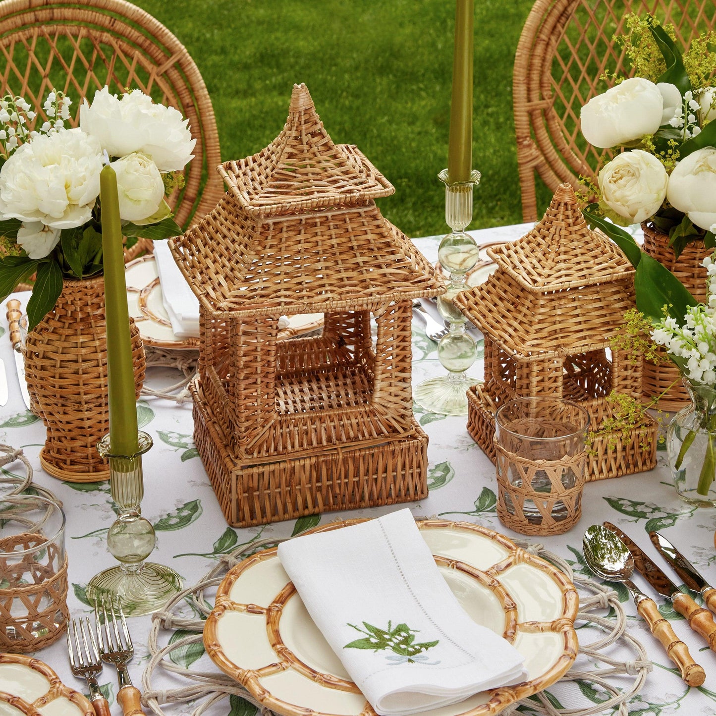Natural Rattan Pagoda Decoration Set
