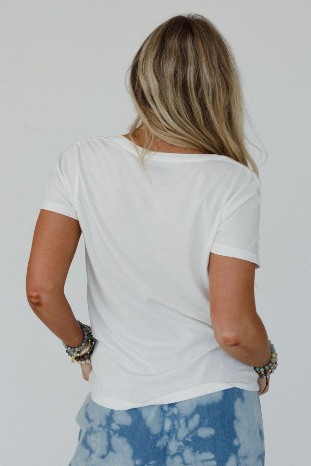 Floating Wishes Graphic Tee - Off White
