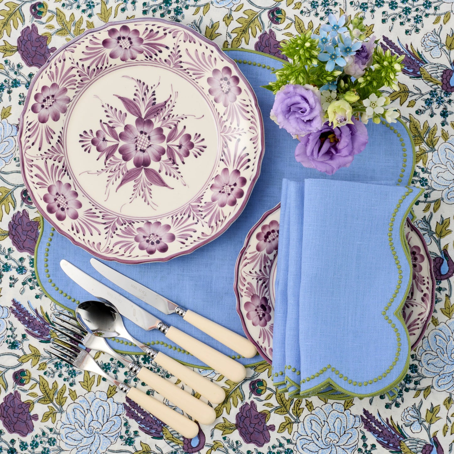Purple Pandora Dinner Plates (Set of 4)
