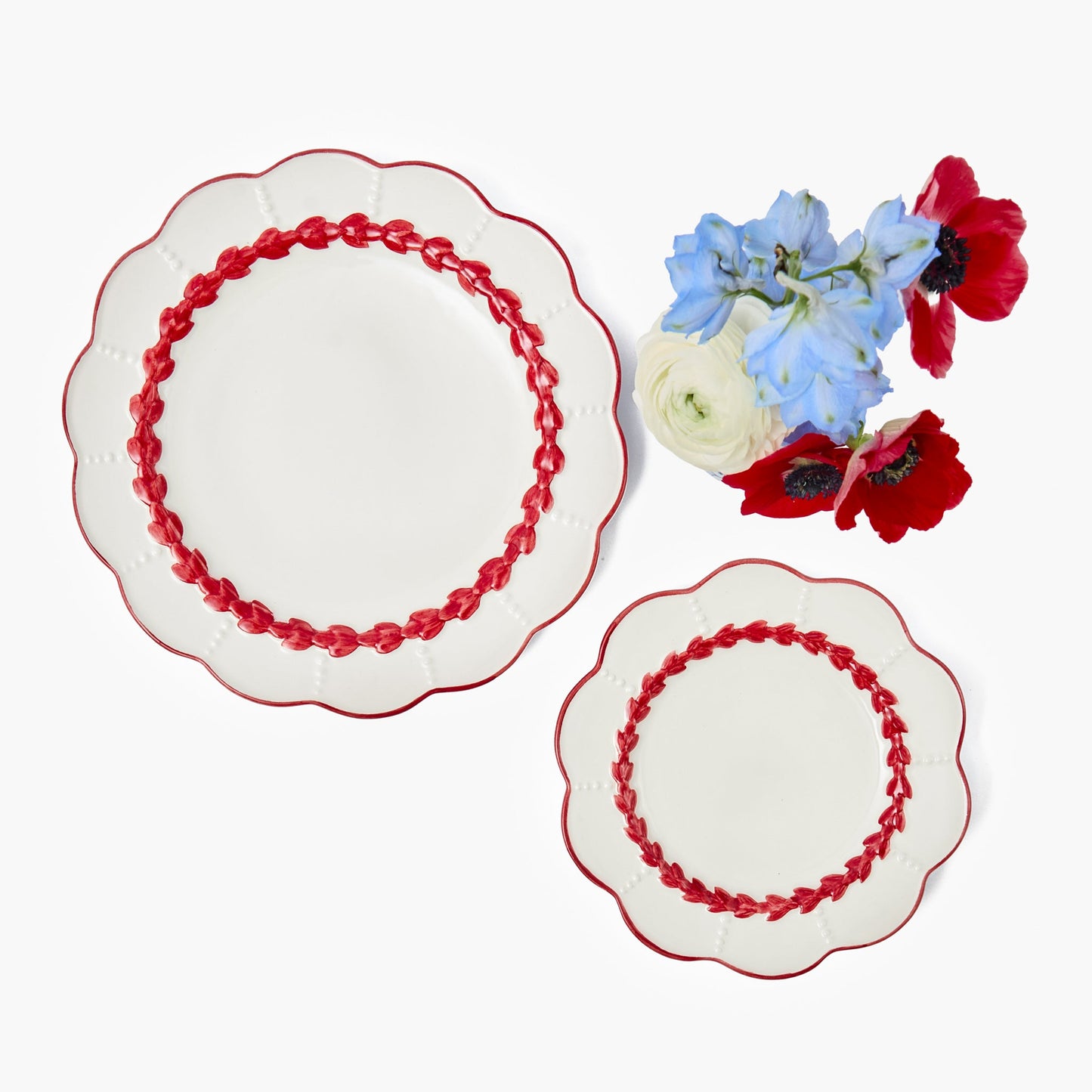 Red Laurel Starter Plates (Set of 4)