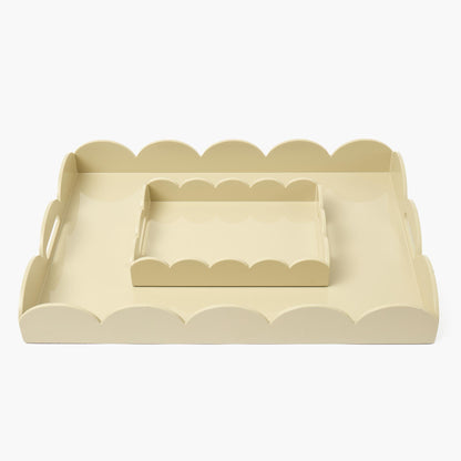 Putty Small Scalloped Lacquer Tray