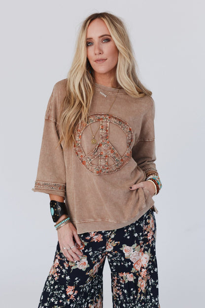 Beatrix Pullover - Mocha